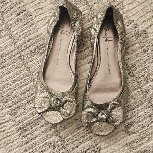 Franco Sarto Artist Collection Open Toe Gold Flat size 8.5